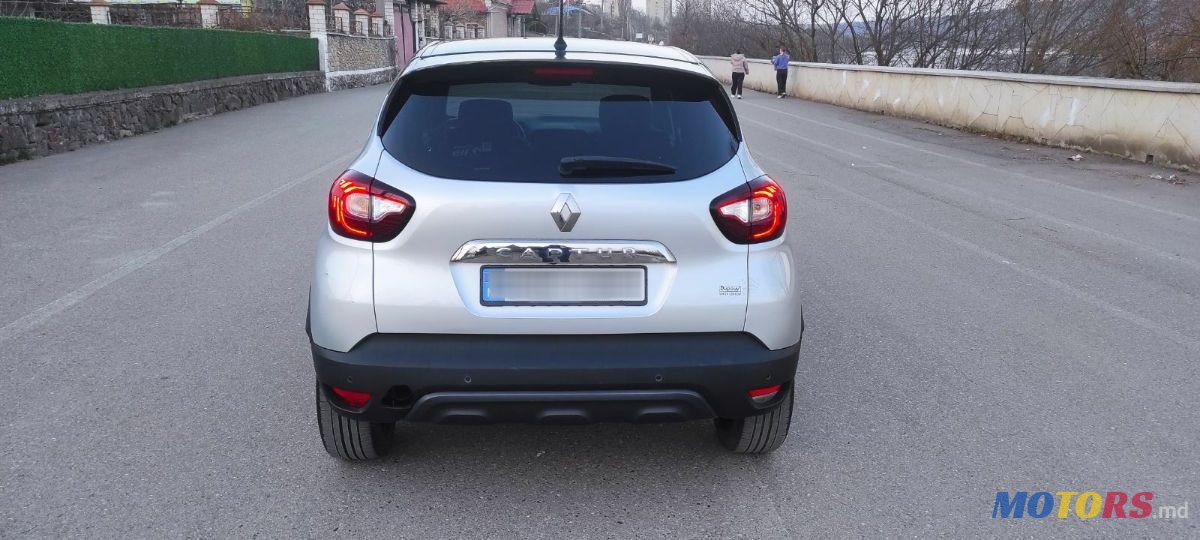 2018' Renault Captur photo #6