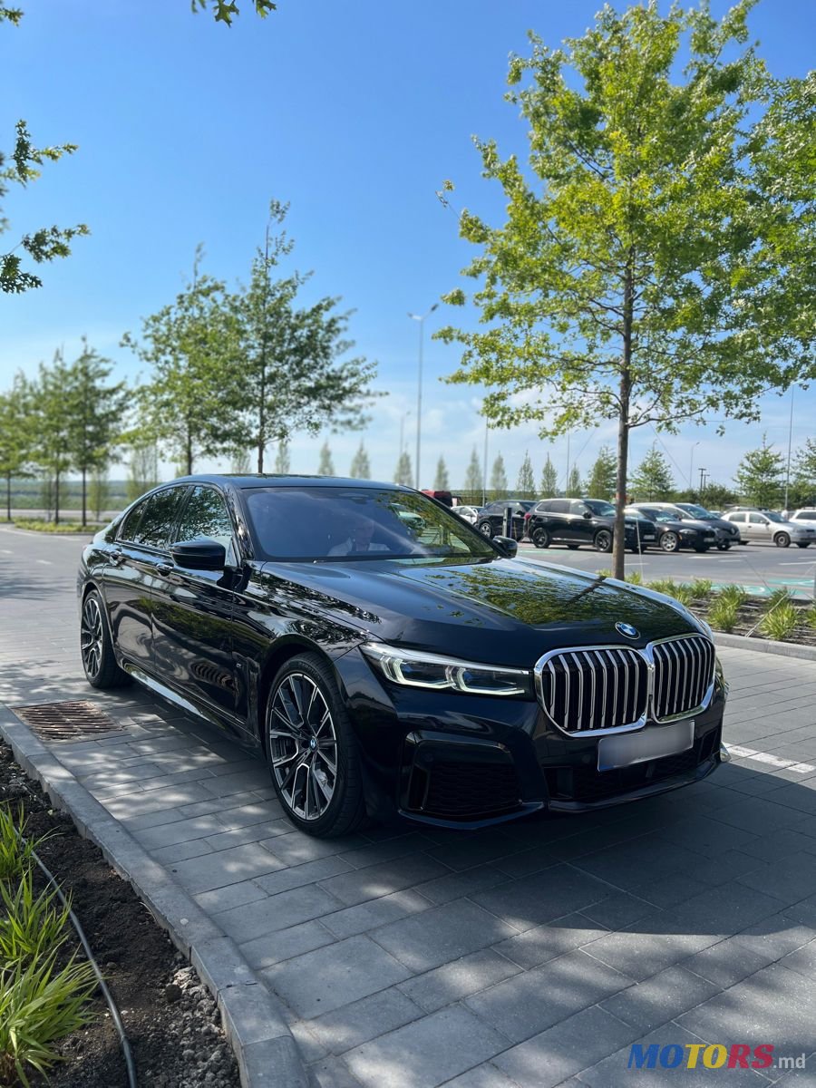 2020' BMW 7 Series photo #4