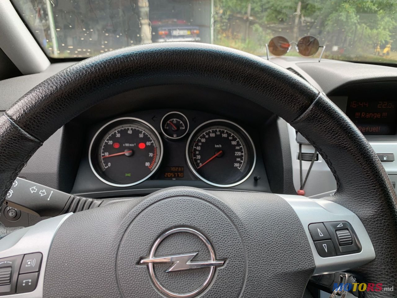 2009' Opel Zafira photo #6