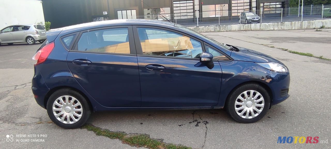 2016' Ford Fiesta photo #5