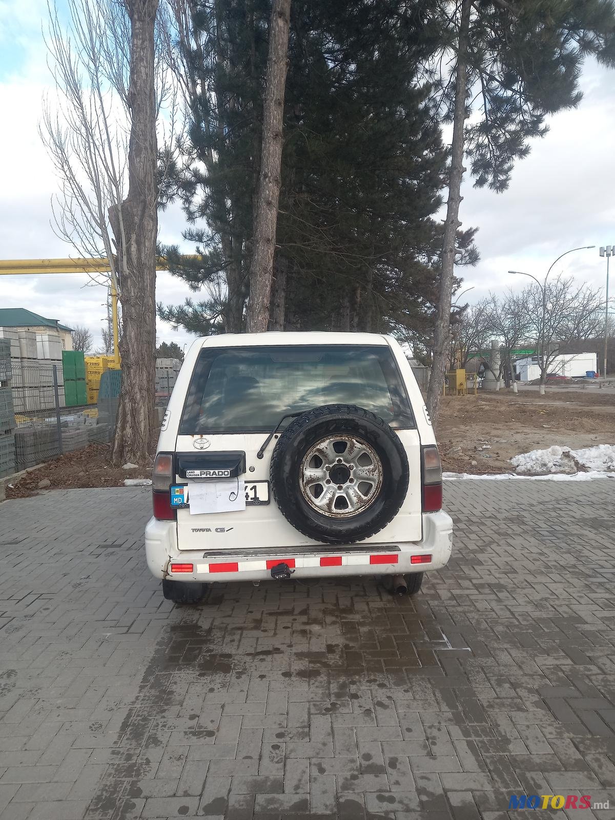 2000' Toyota Land Cruiser Prado photo #3