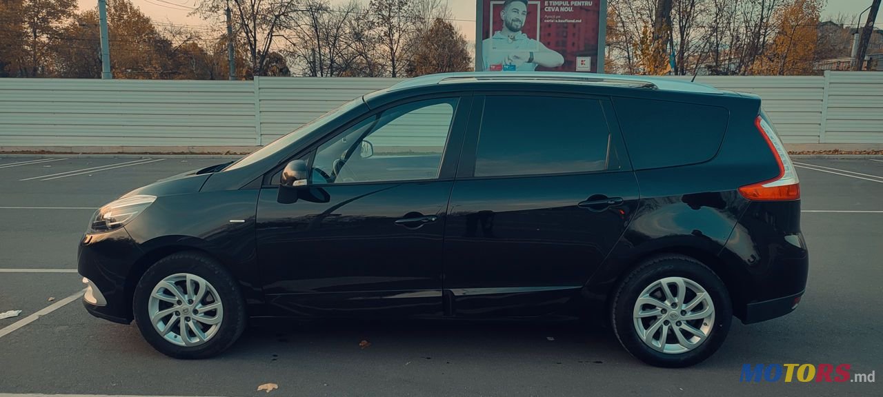 2016' Renault Grand Scenic photo #6