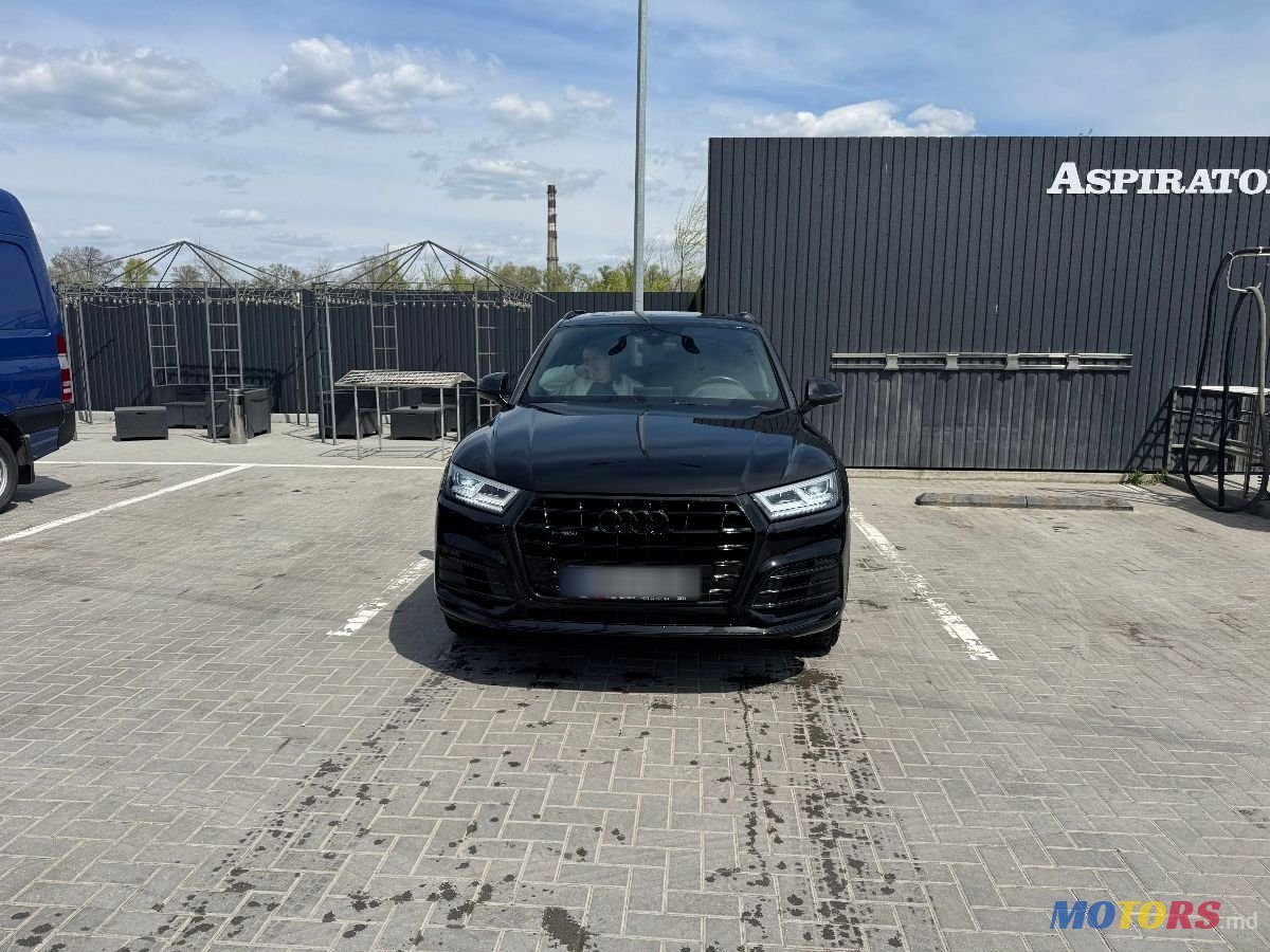 2020' Audi Q5 photo #5