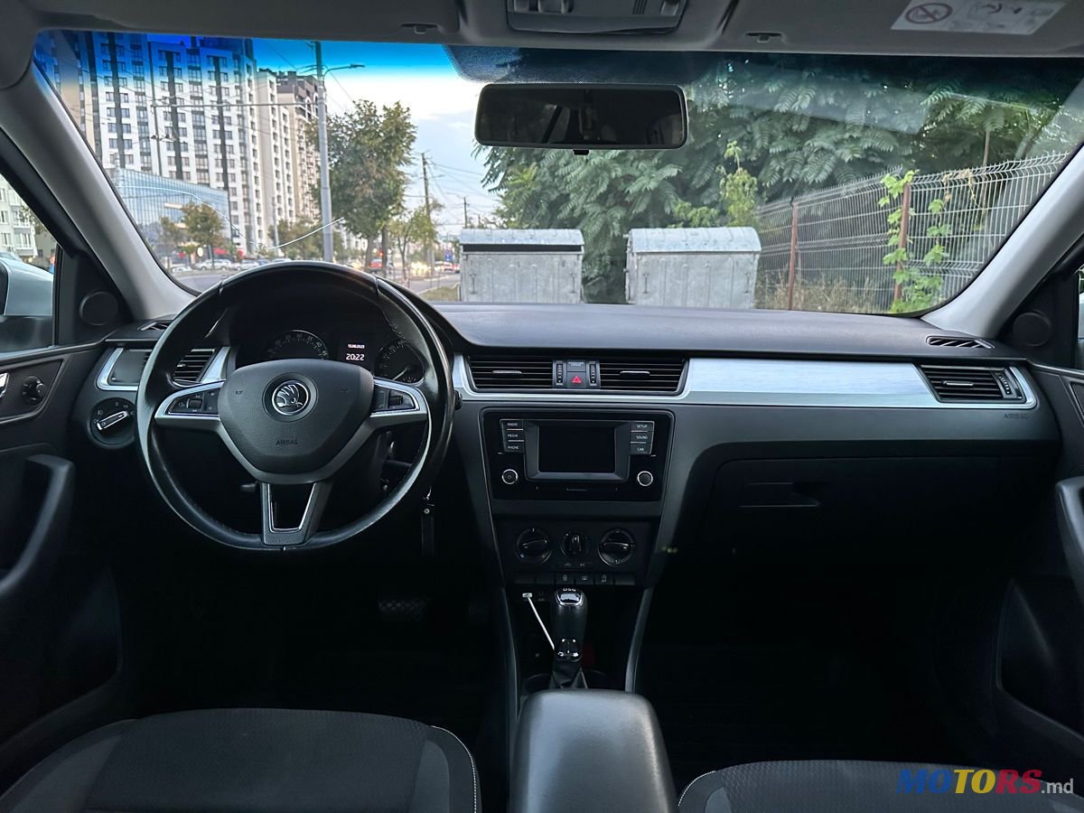 2016' Skoda Rapid photo #5