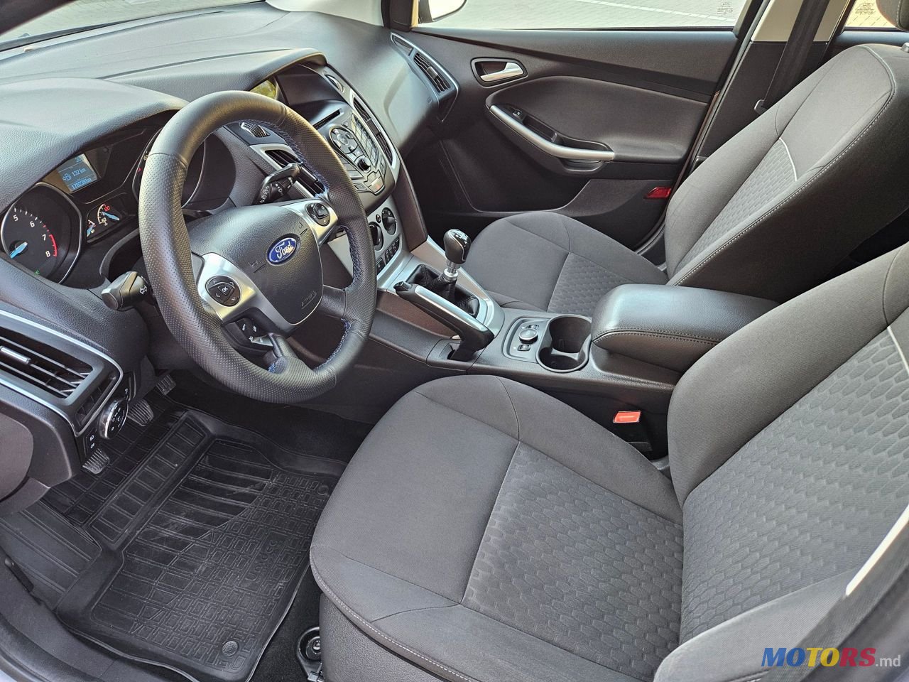 2013' Ford Focus photo #5