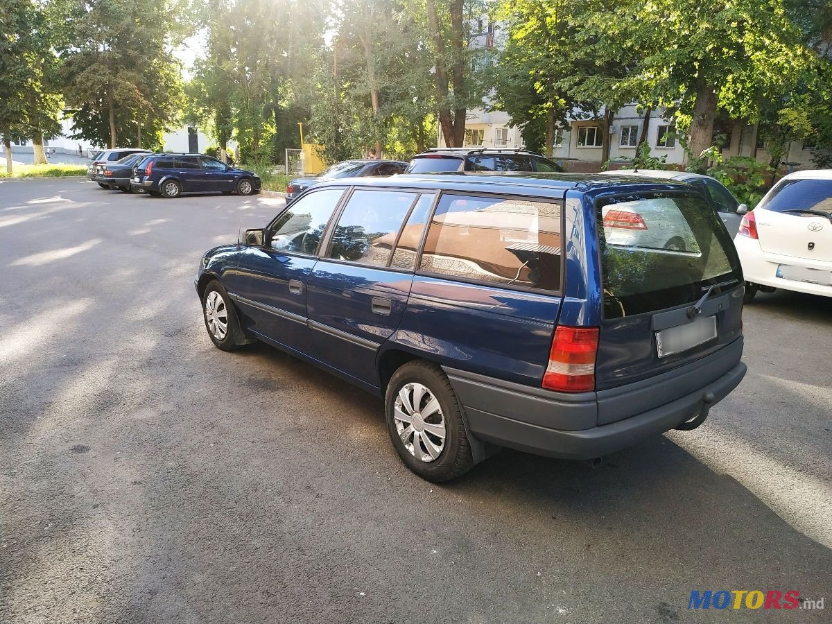 1993' Opel Astra photo #6