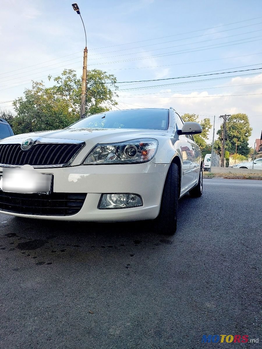 2013' Skoda Octavia photo #1