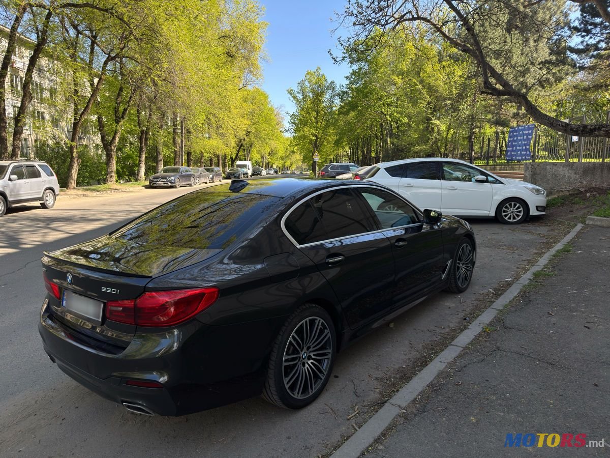 2017' BMW 5 Series photo #4