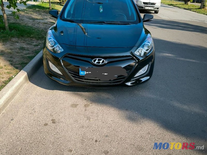 2013' Hyundai i30 photo #2