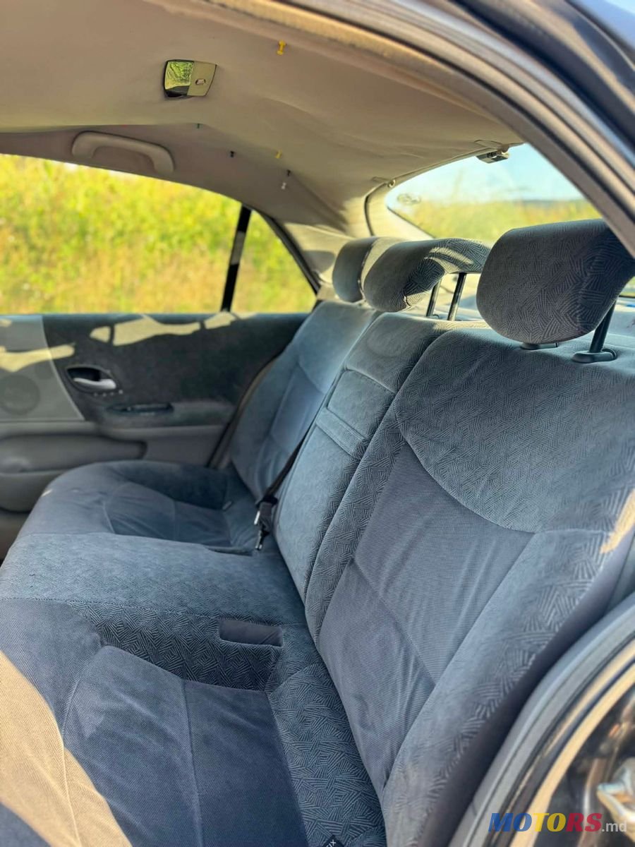 2003' Renault Laguna photo #2