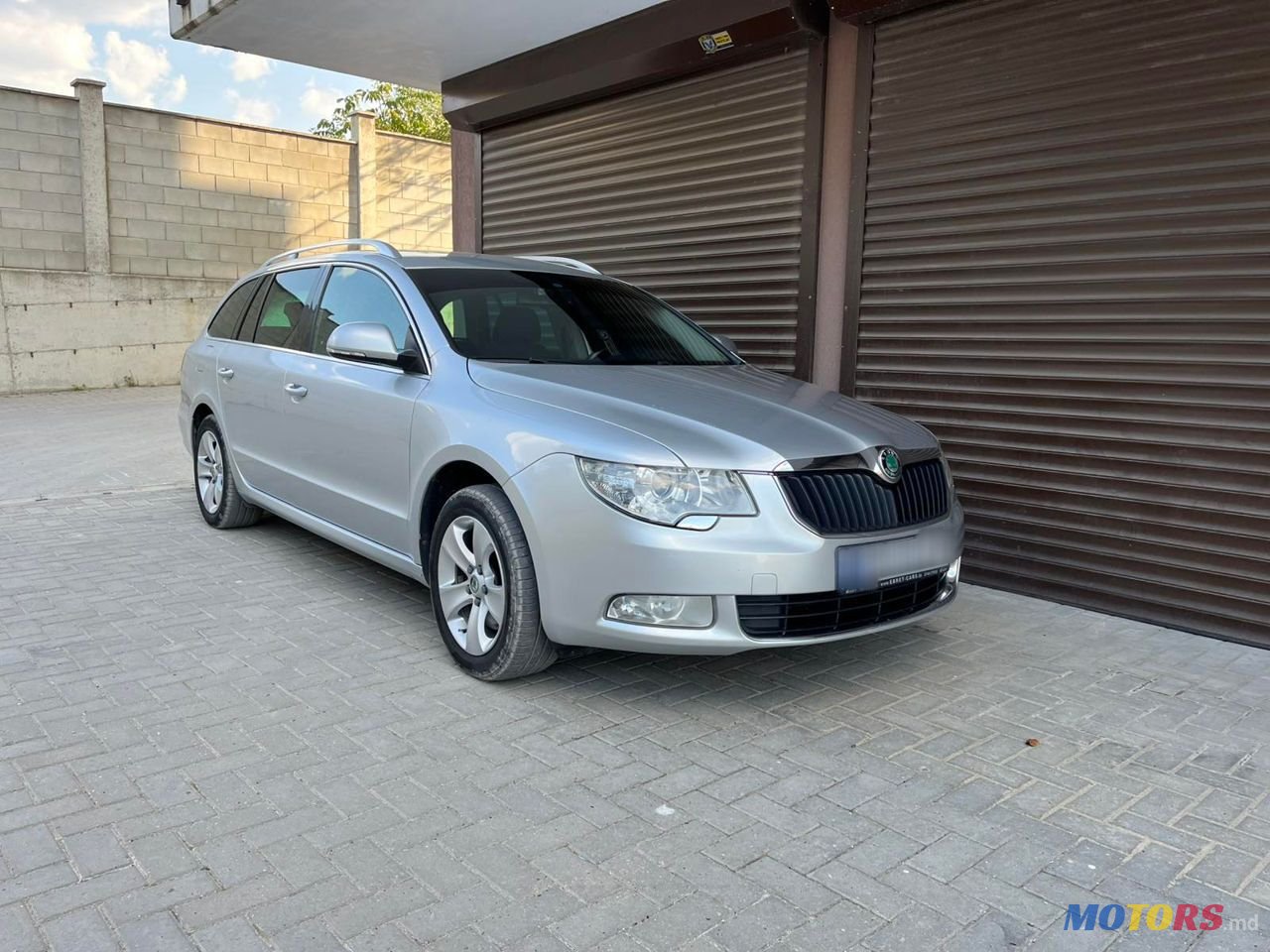 2010' Skoda Superb photo #2