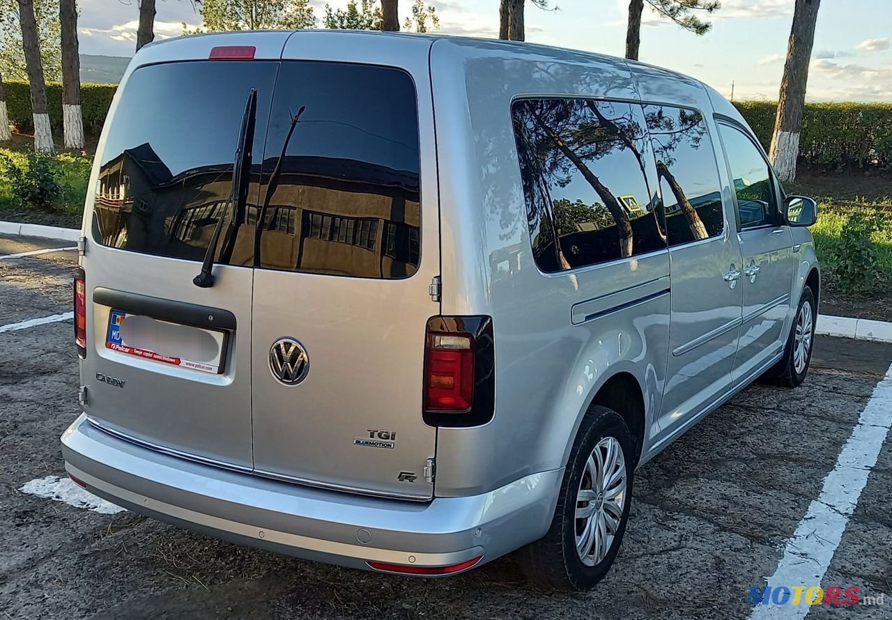 2017' Volkswagen Caddy photo #5