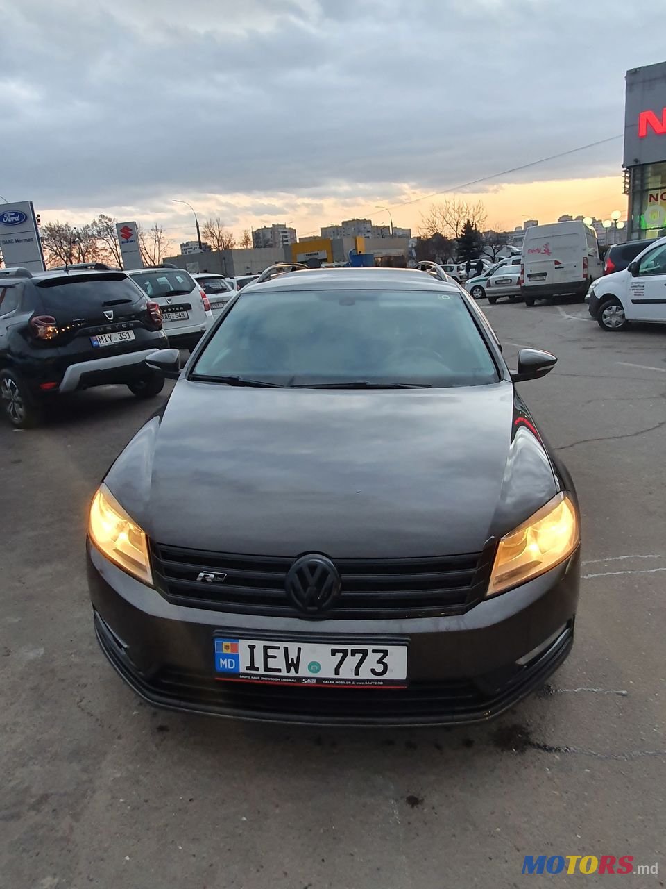 2012' Volkswagen Passat photo #1