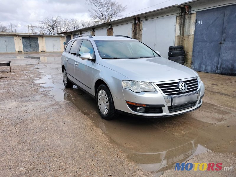 2006' Volkswagen Passat photo #2