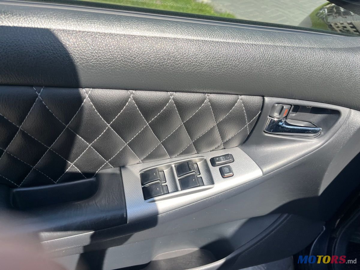 2007' Toyota Corolla photo #4