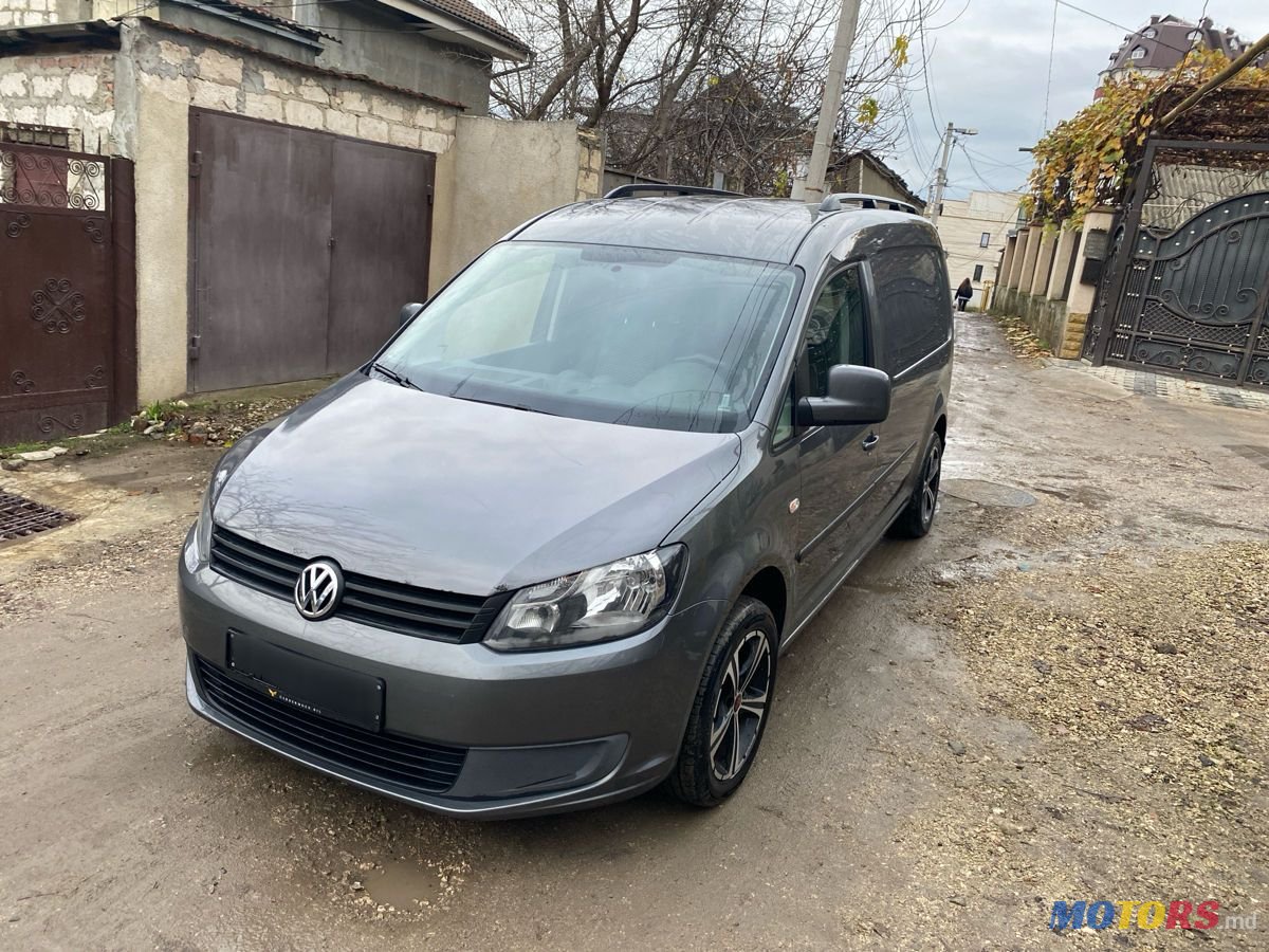 2011' Volkswagen Caddy photo #1