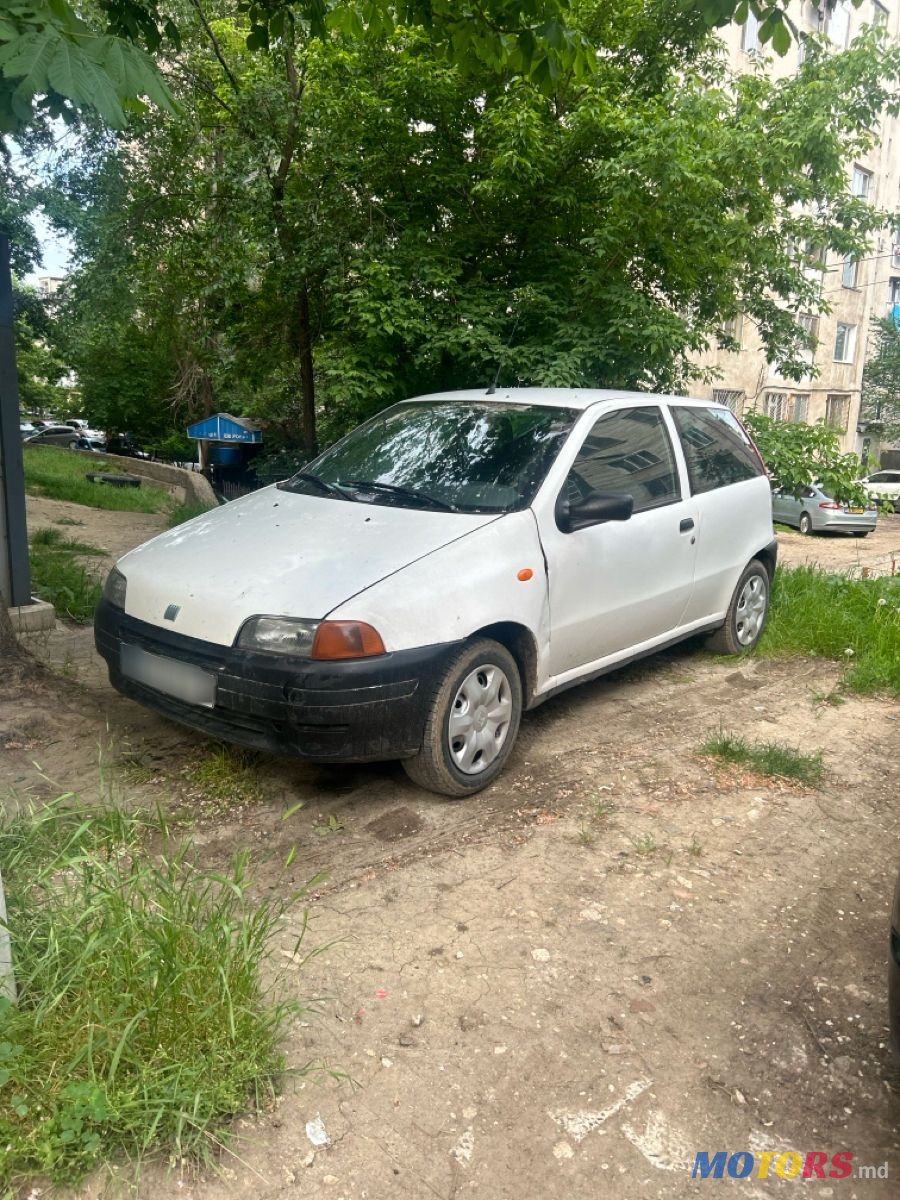 1999' Fiat Punto photo #1