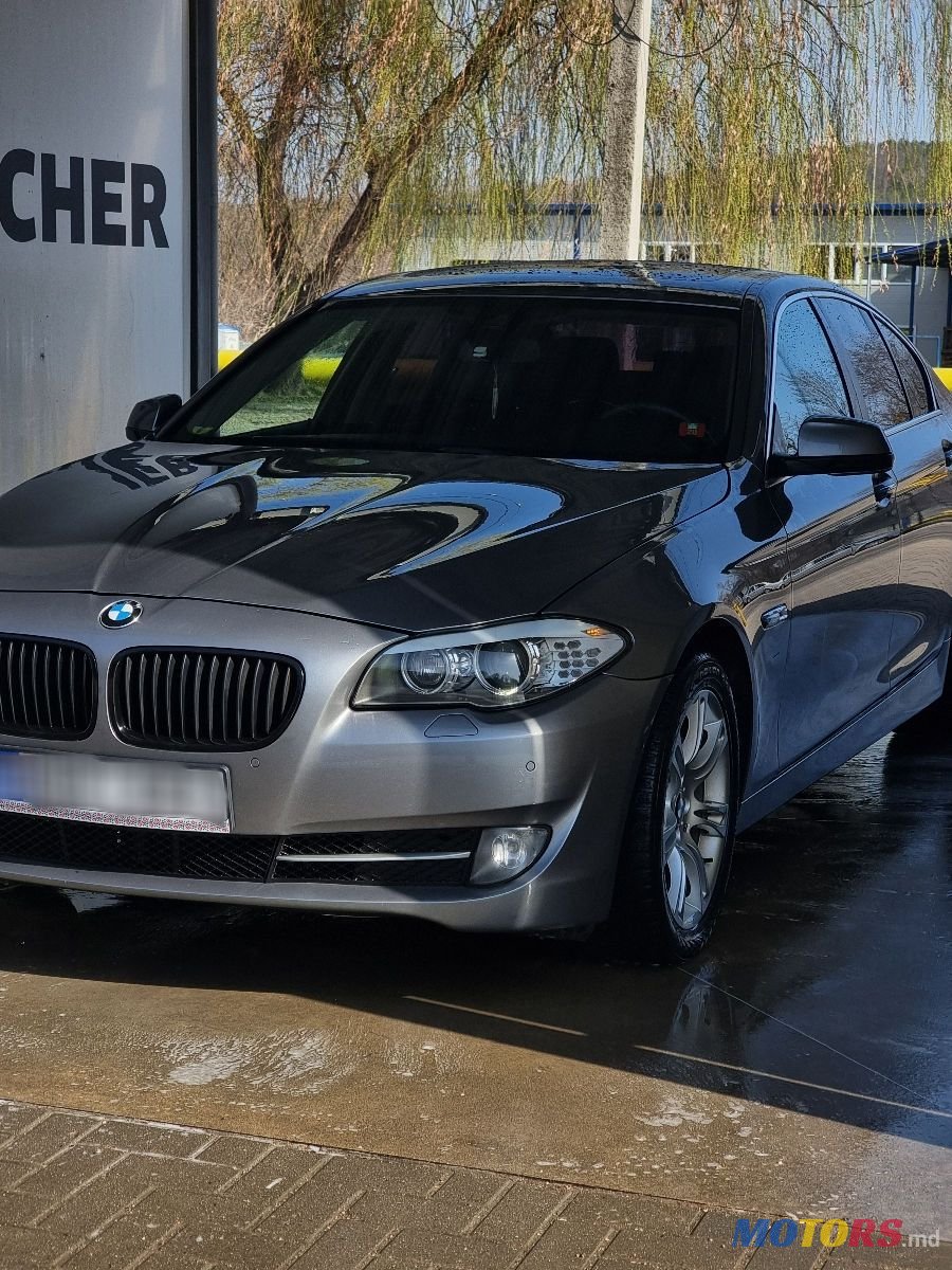 2012' BMW 5 Series photo #3