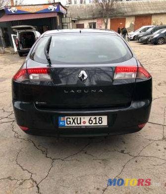 2009' Renault Laguna photo #1