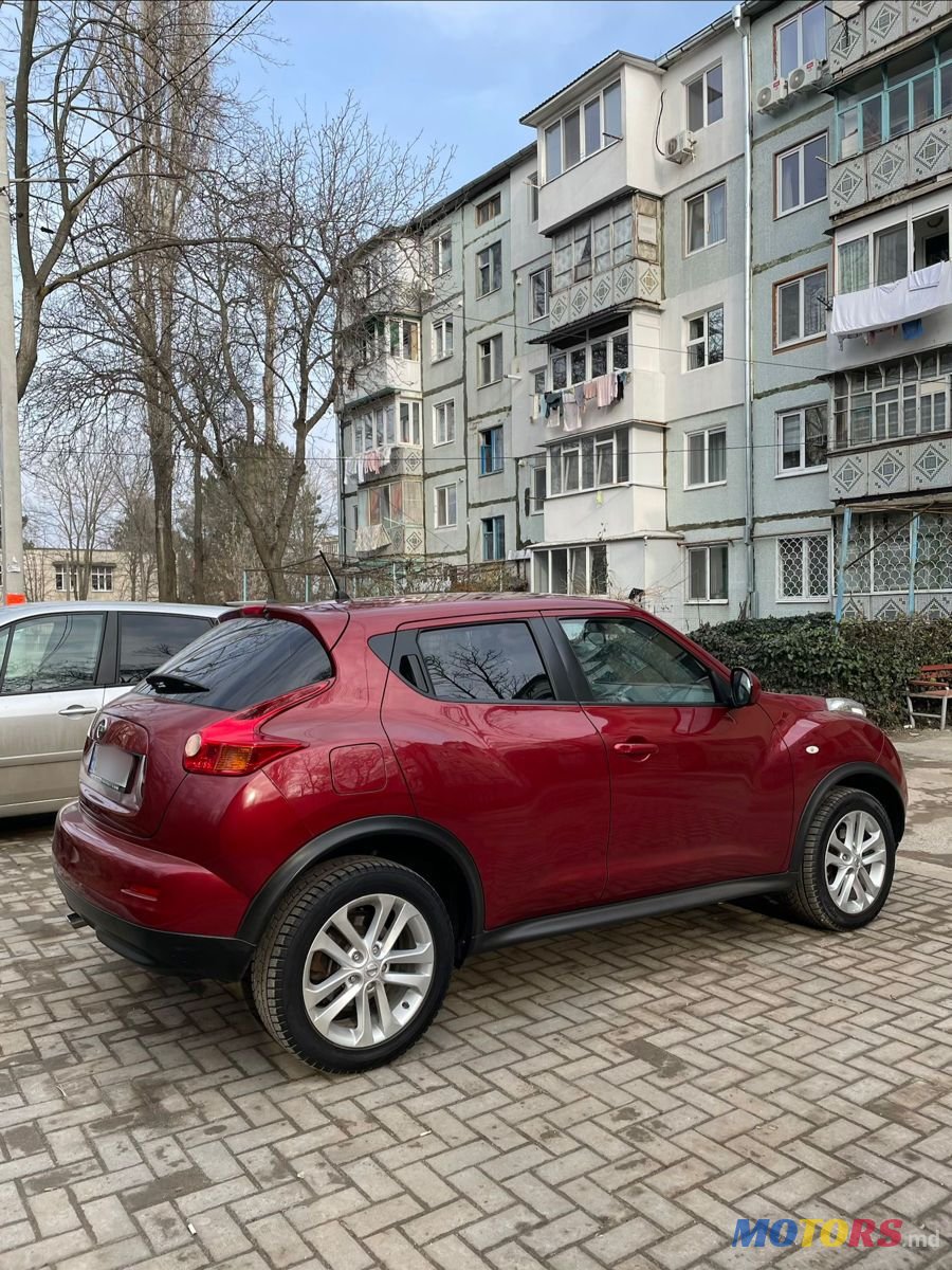 2011' Nissan Juke photo #3