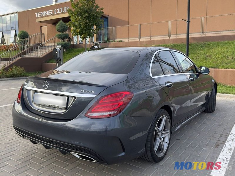 2016' Mercedes-Benz C-Class photo #4