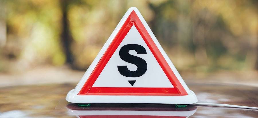 Большинство автошкол Молдовы могут закрыть: ученики проваливают экзамен по вождению