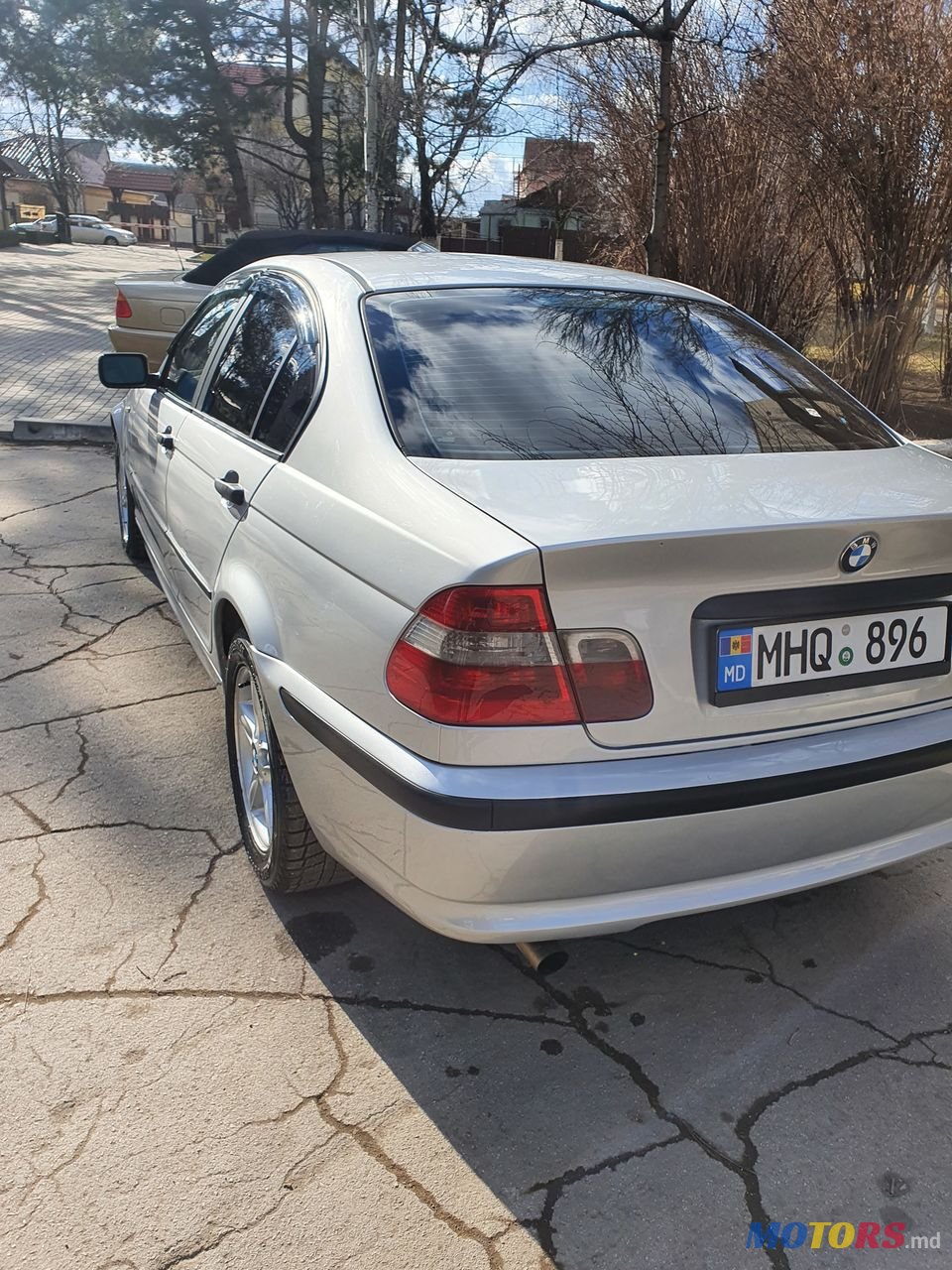 2004' BMW 3 Series photo #1