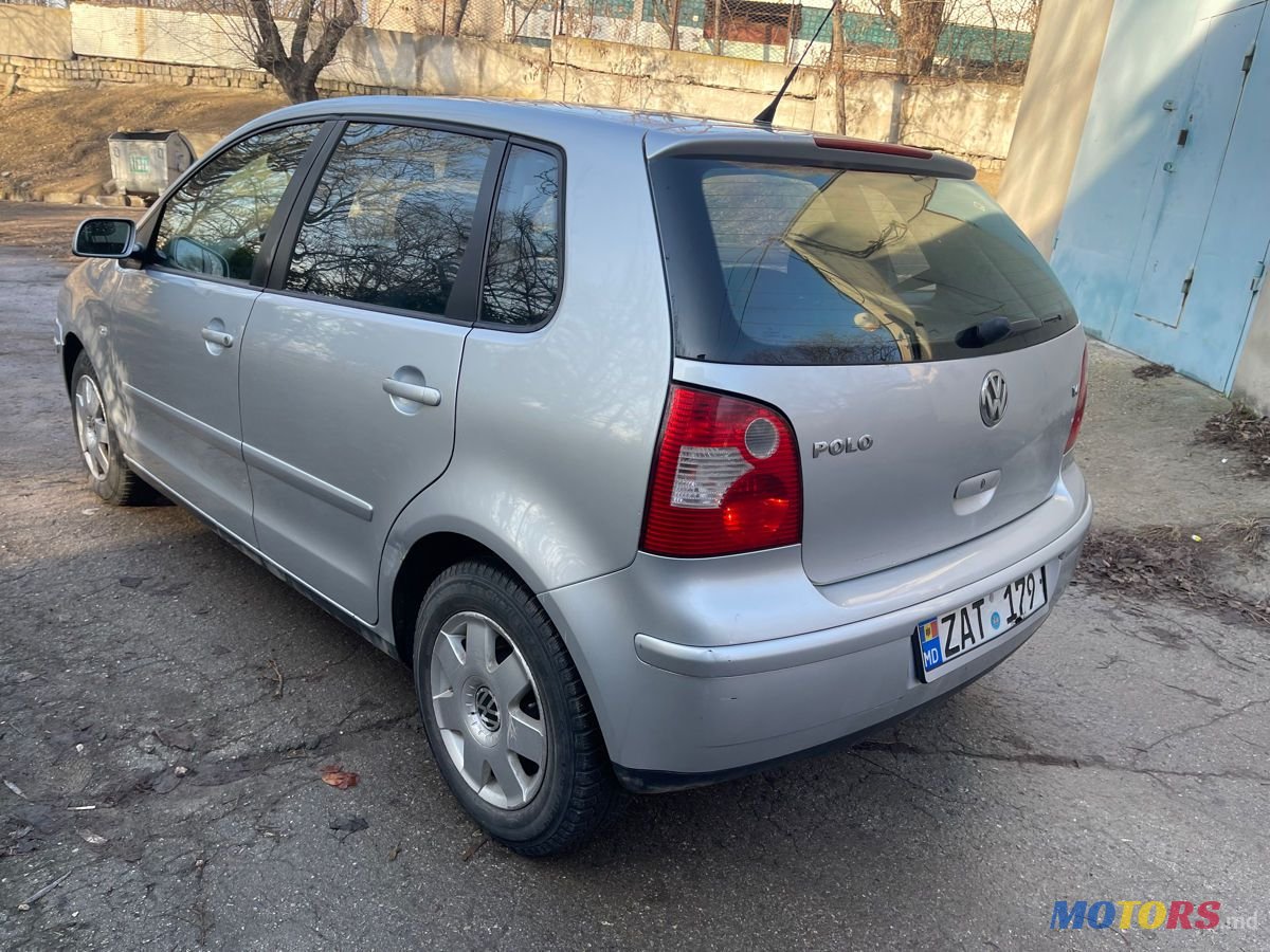 2005' Volkswagen Polo photo #5