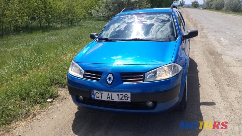 2004' Renault Megane photo #2