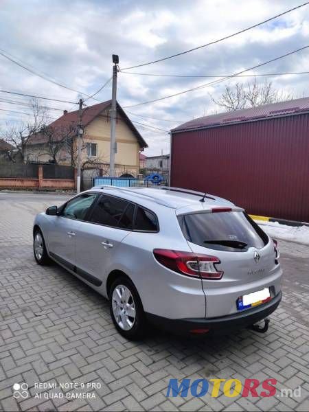2012' Renault Megane photo #4