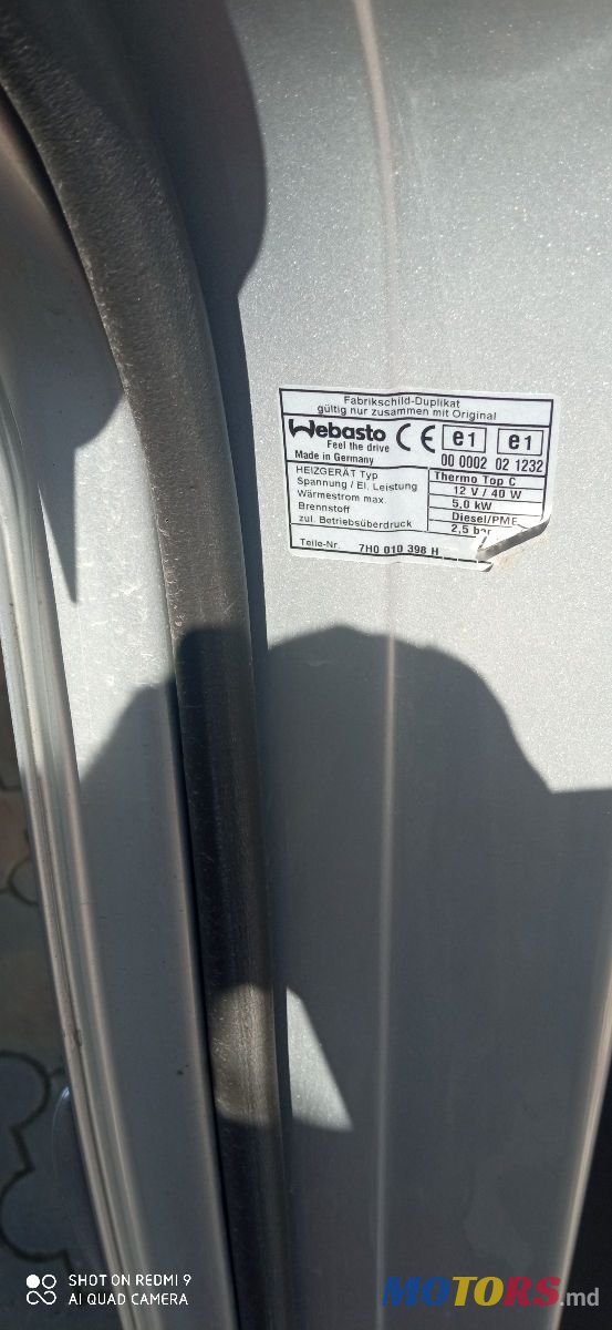 2006' Volkswagen Multivan photo #5