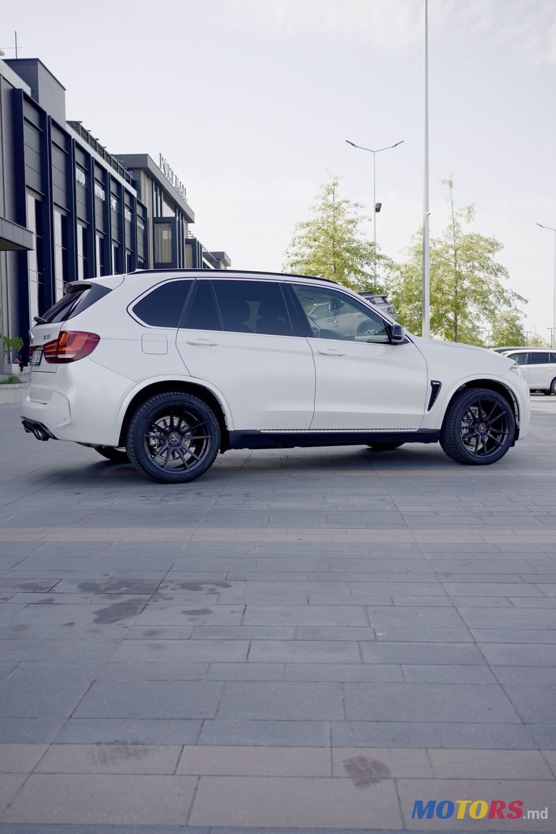 2015' BMW X5 photo #4