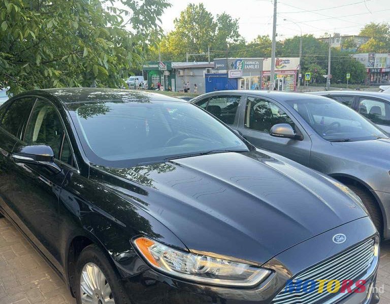 2013' Ford Fusion photo #3