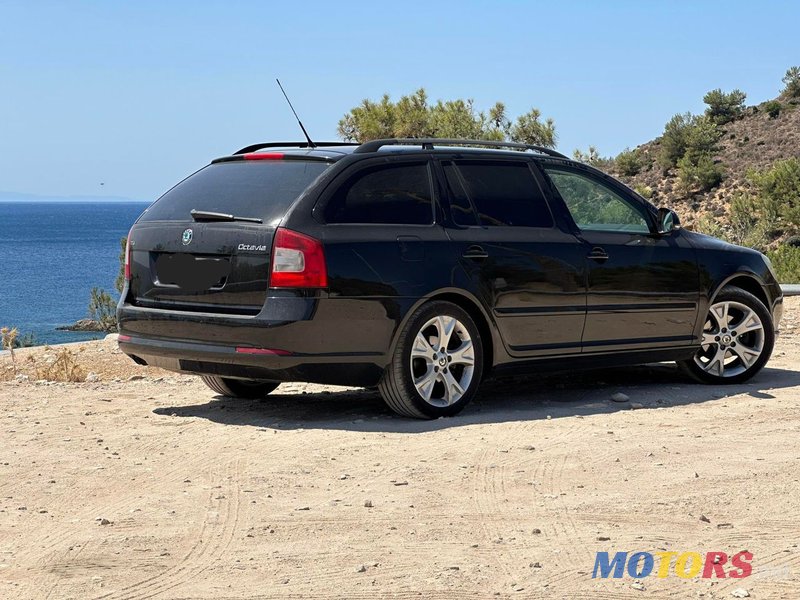 2009' Skoda Octavia photo #5