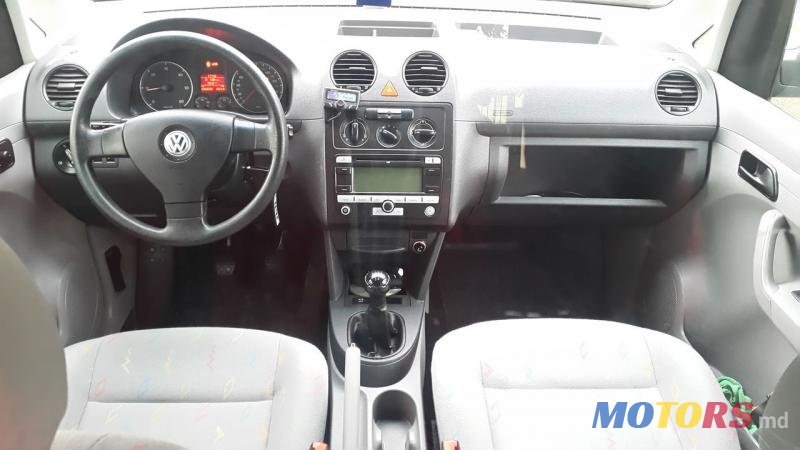 2007' Volkswagen Caddy photo #7