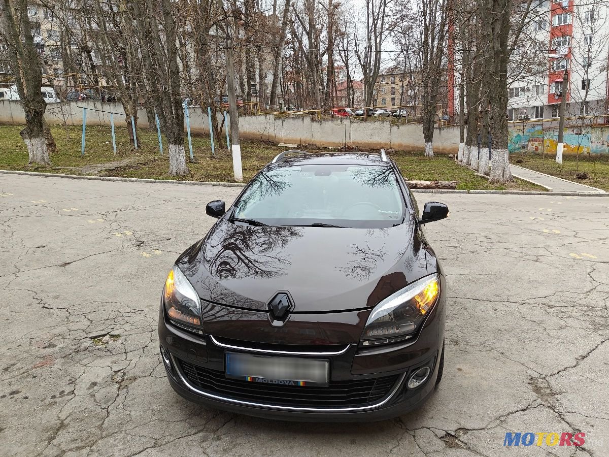 2013' Renault Megane photo #5