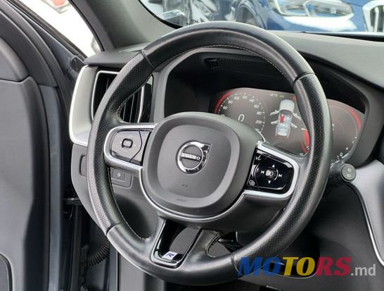 2018' Volvo XC60 photo #6