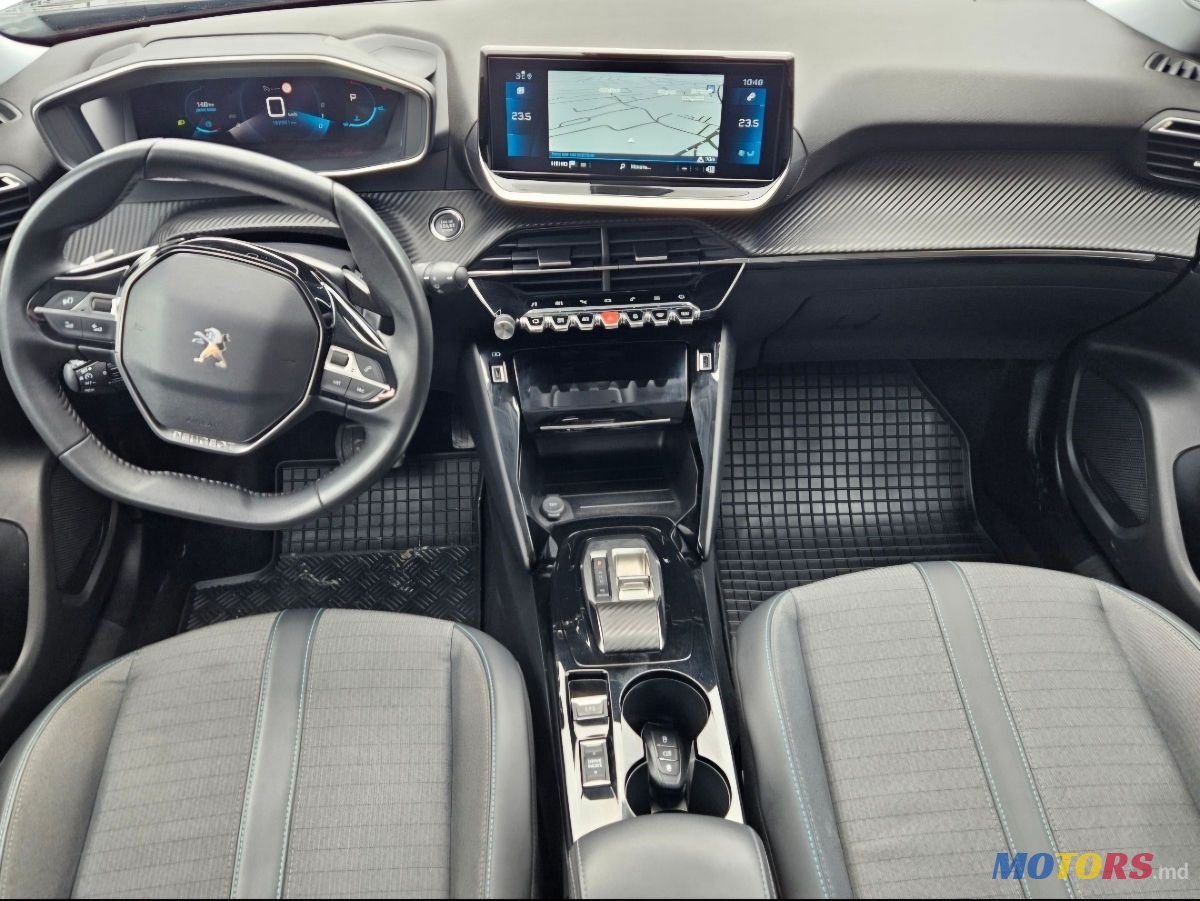 2023' Peugeot 2008 photo #4