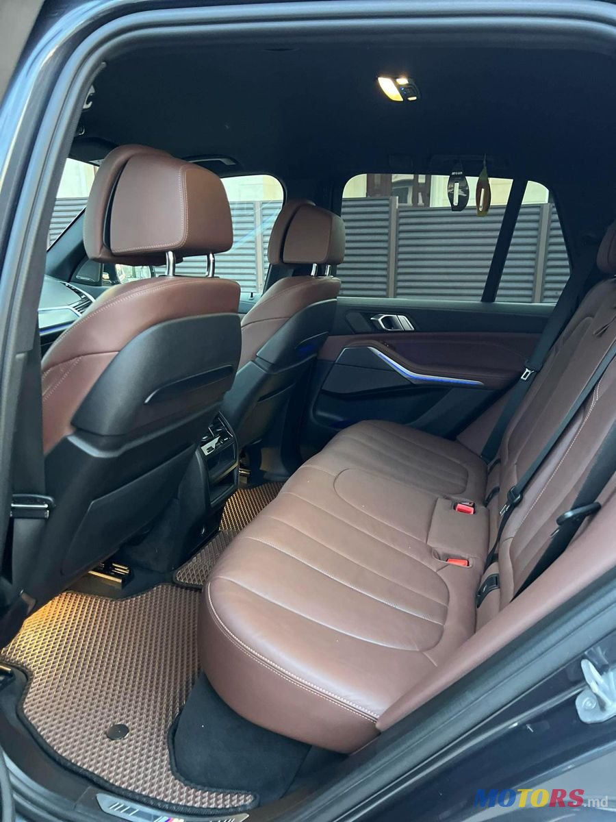 2020' BMW X5 photo #5