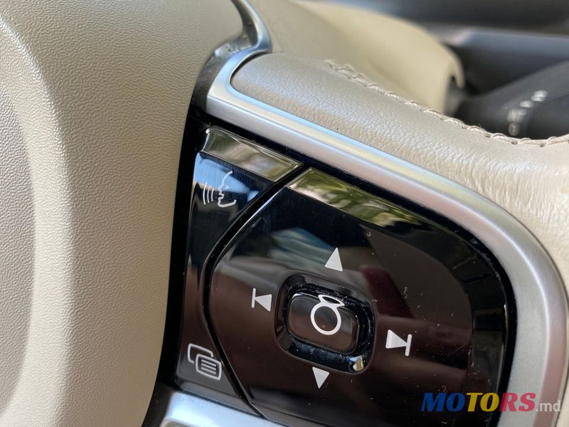 2018' Volvo XC90 photo #6