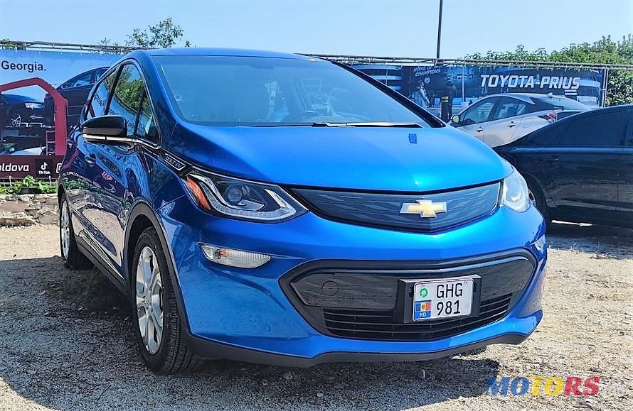 2017' Chevrolet Bolt photo #3