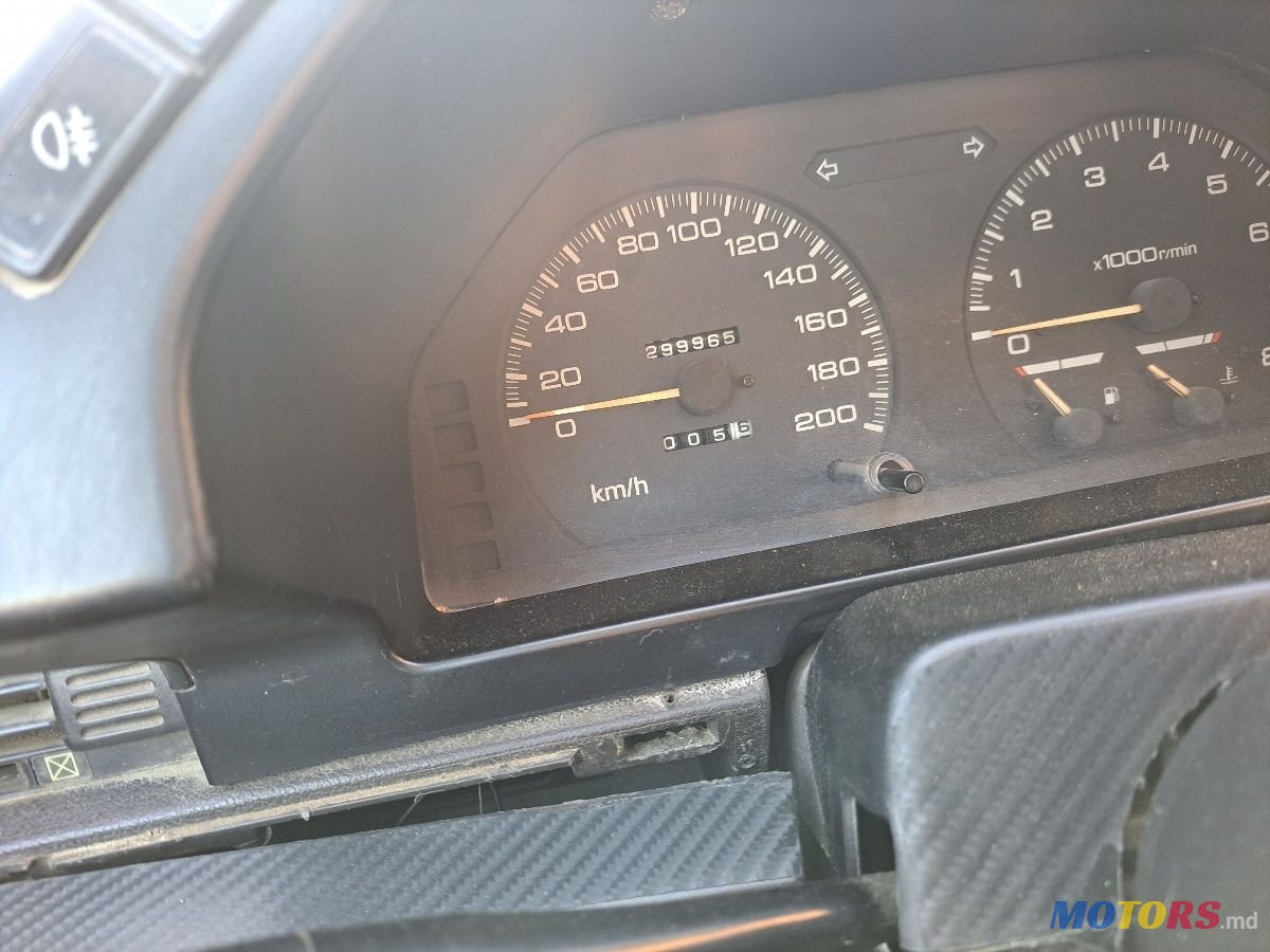 1989' Mitsubishi Lancer photo #6