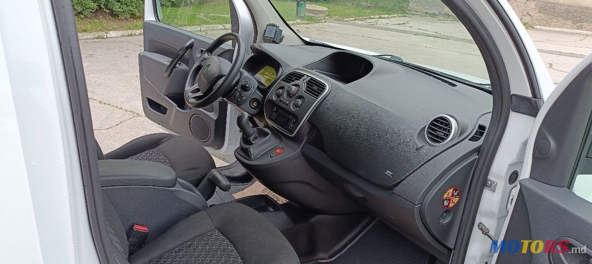 2016' Renault Express photo #1