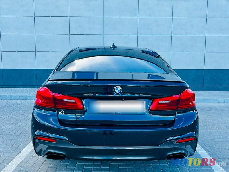 2018' BMW 5 Series photo #4