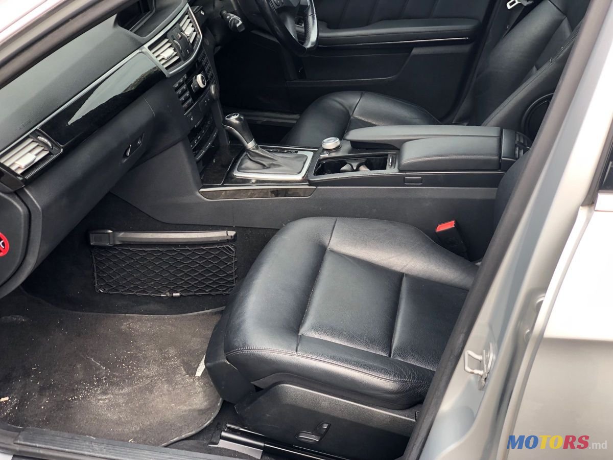 2009' Mercedes-Benz E Класс photo #6