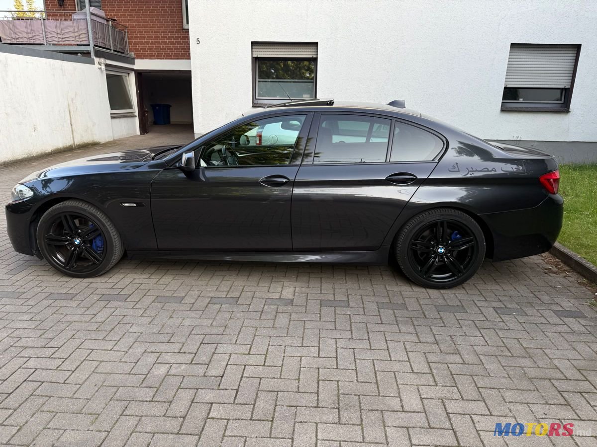 2012' BMW 5 Series photo #3