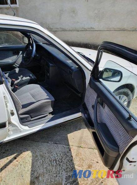 1993' Toyota Carina photo #2