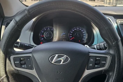 2011' Hyundai i40