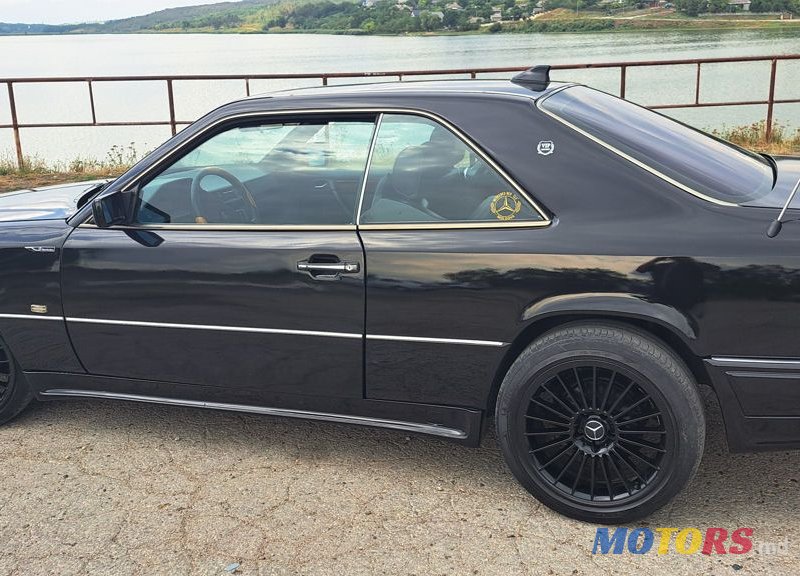 1991' Mercedes-Benz E-Class photo #1