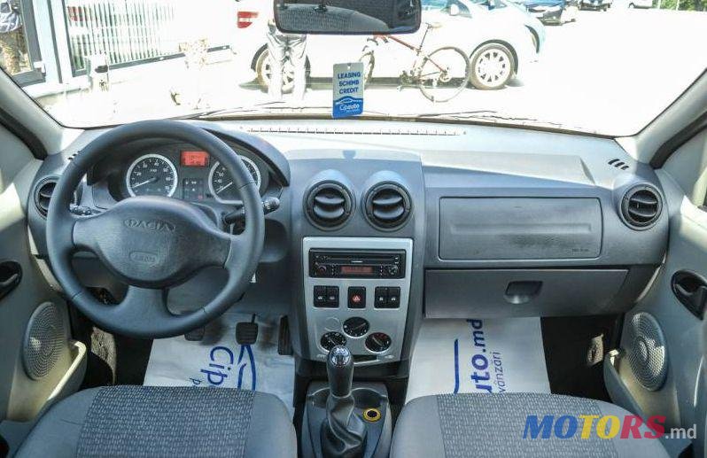 2008' Dacia Logan Mcv photo #2